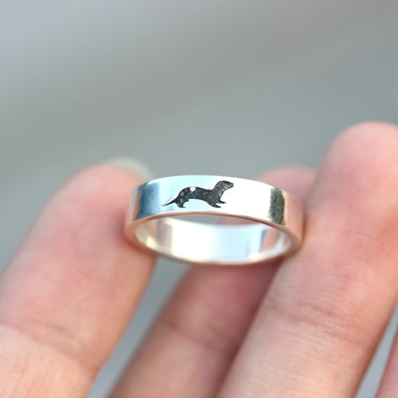 Engraved Otter Ring in Sterling Silver